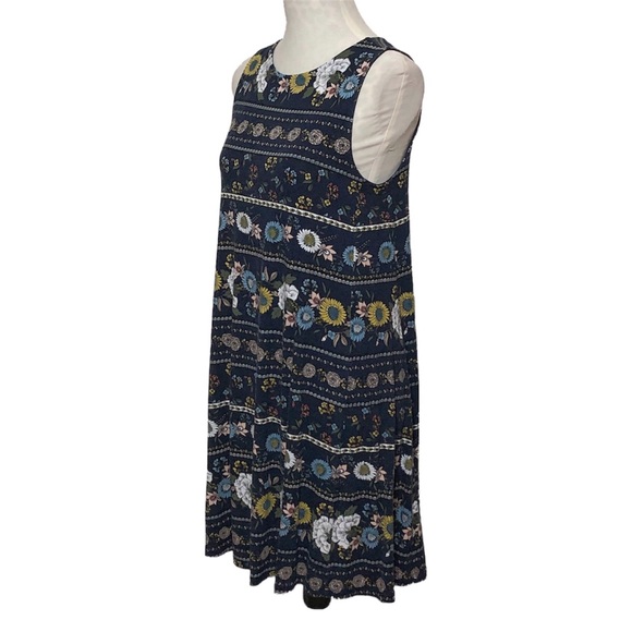 Loft Floral Printed Swing Dress - Picture 4 of 12